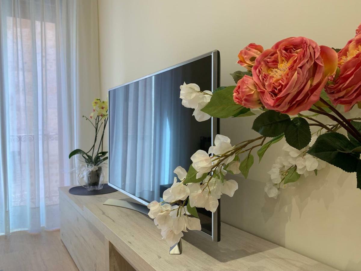 Apartamentos M.Bell เลออน ภายนอก รูปภาพ