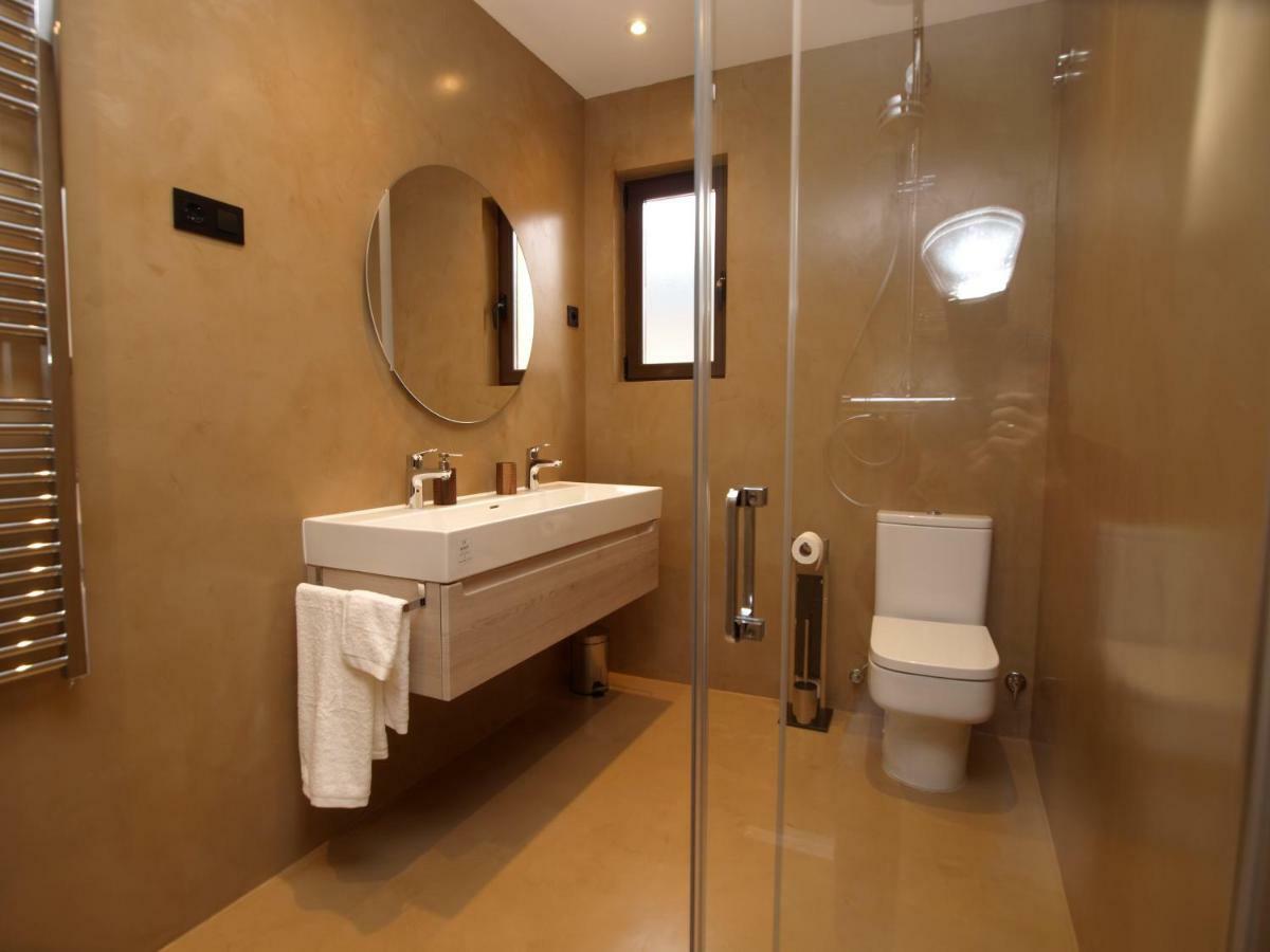 Apartamentos M.Bell เลออน ภายนอก รูปภาพ